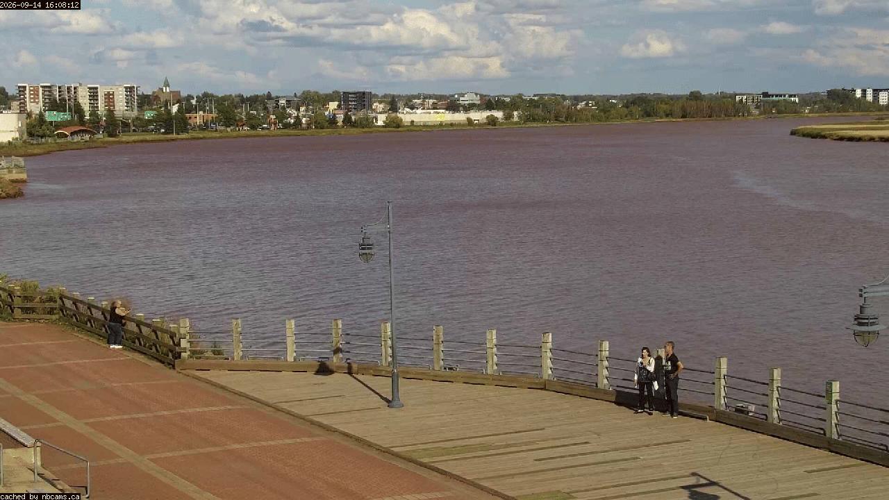Web Cam image of Moncton (Bore Park)