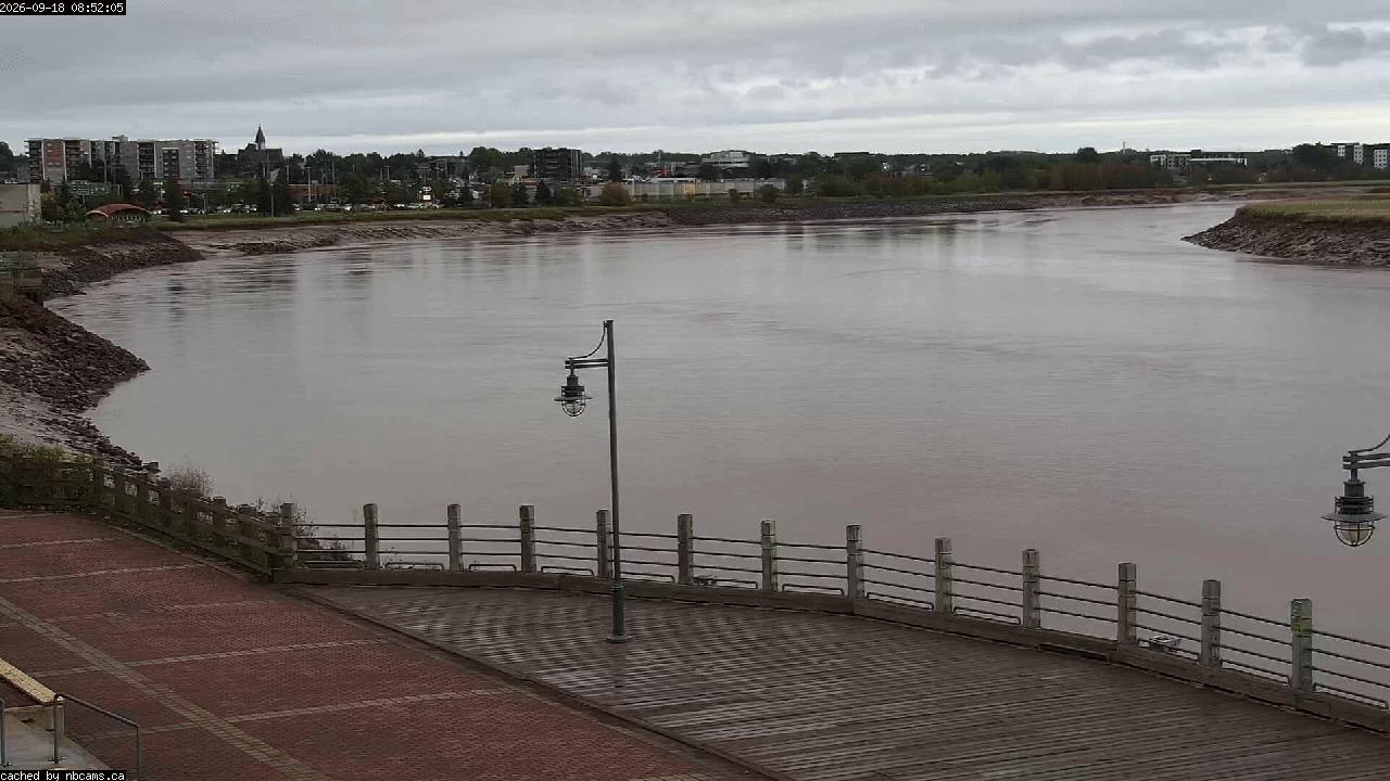 Web Cam image of Moncton (Bore Park)
