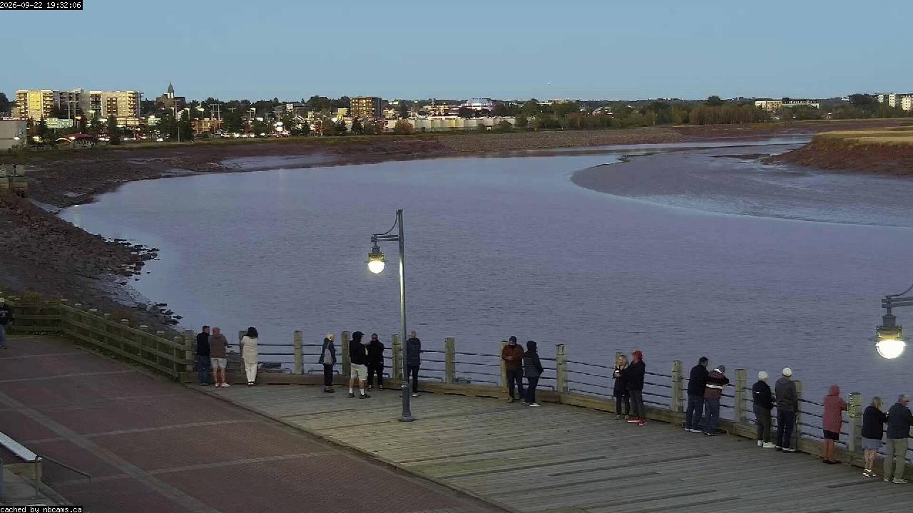 Web Cam image of Moncton (Bore Park)