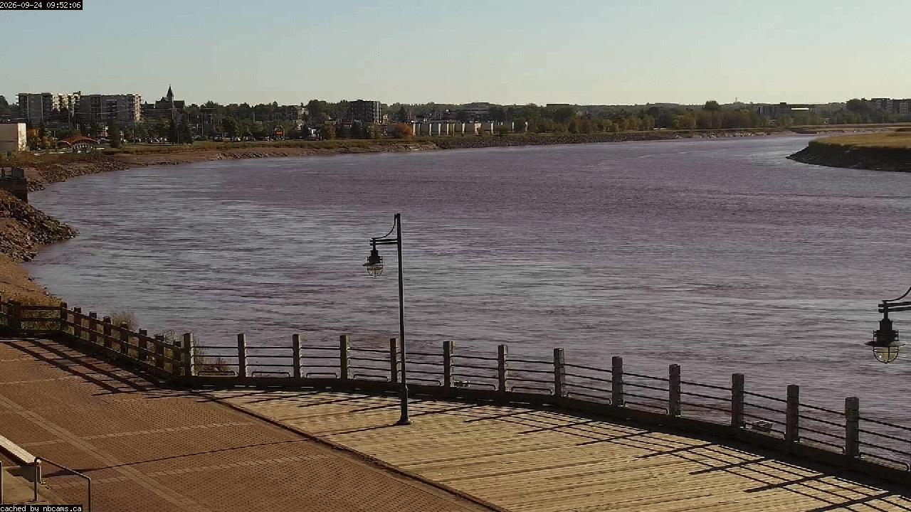 Web Cam image of Moncton (Bore Park)
