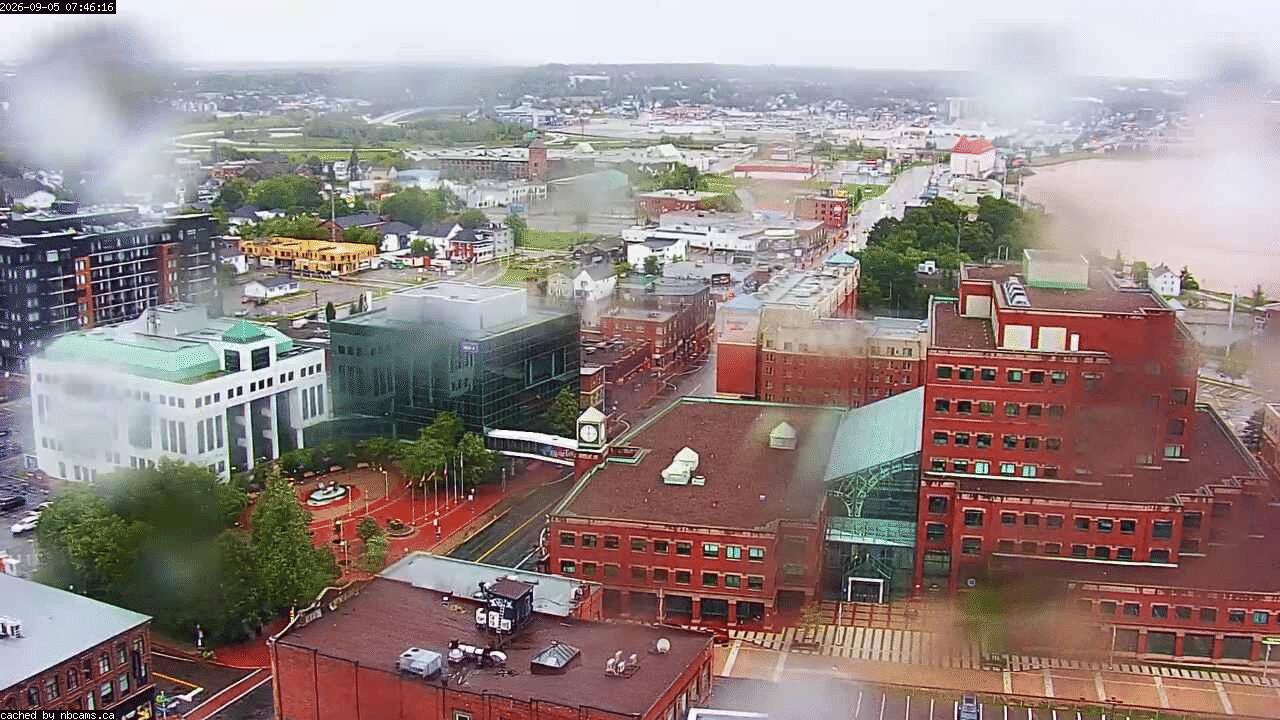 Web Cam image of Moncton (Main Street)