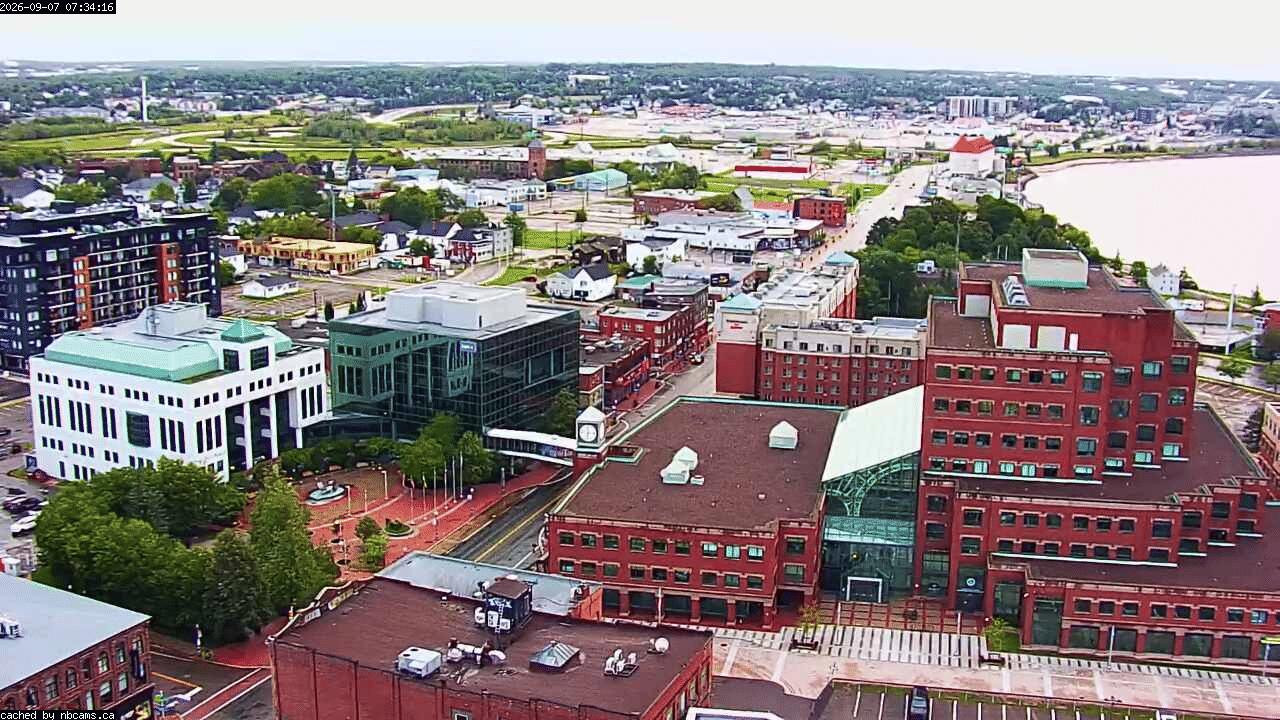 Web Cam image of Moncton (Main Street)