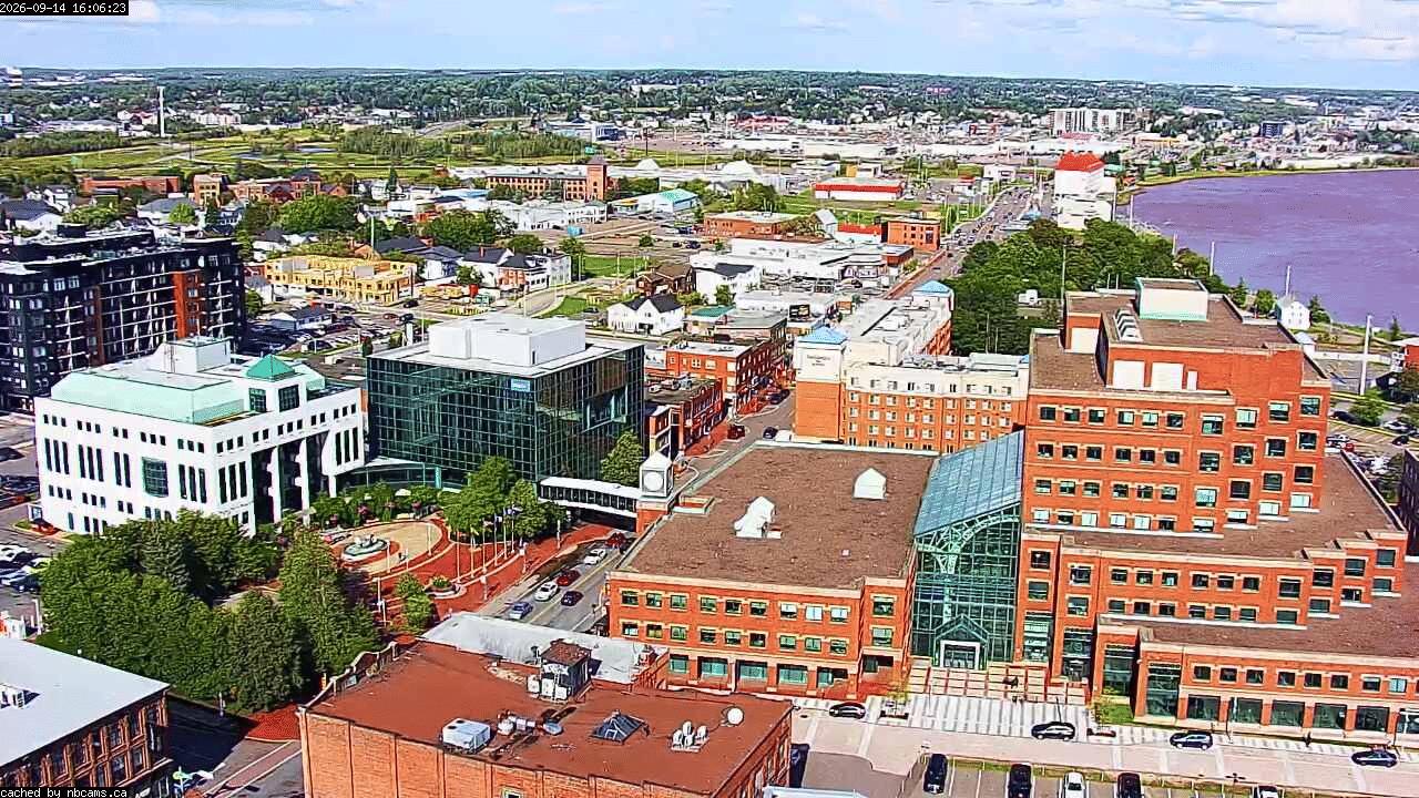 Web Cam image of Moncton (Main Street)