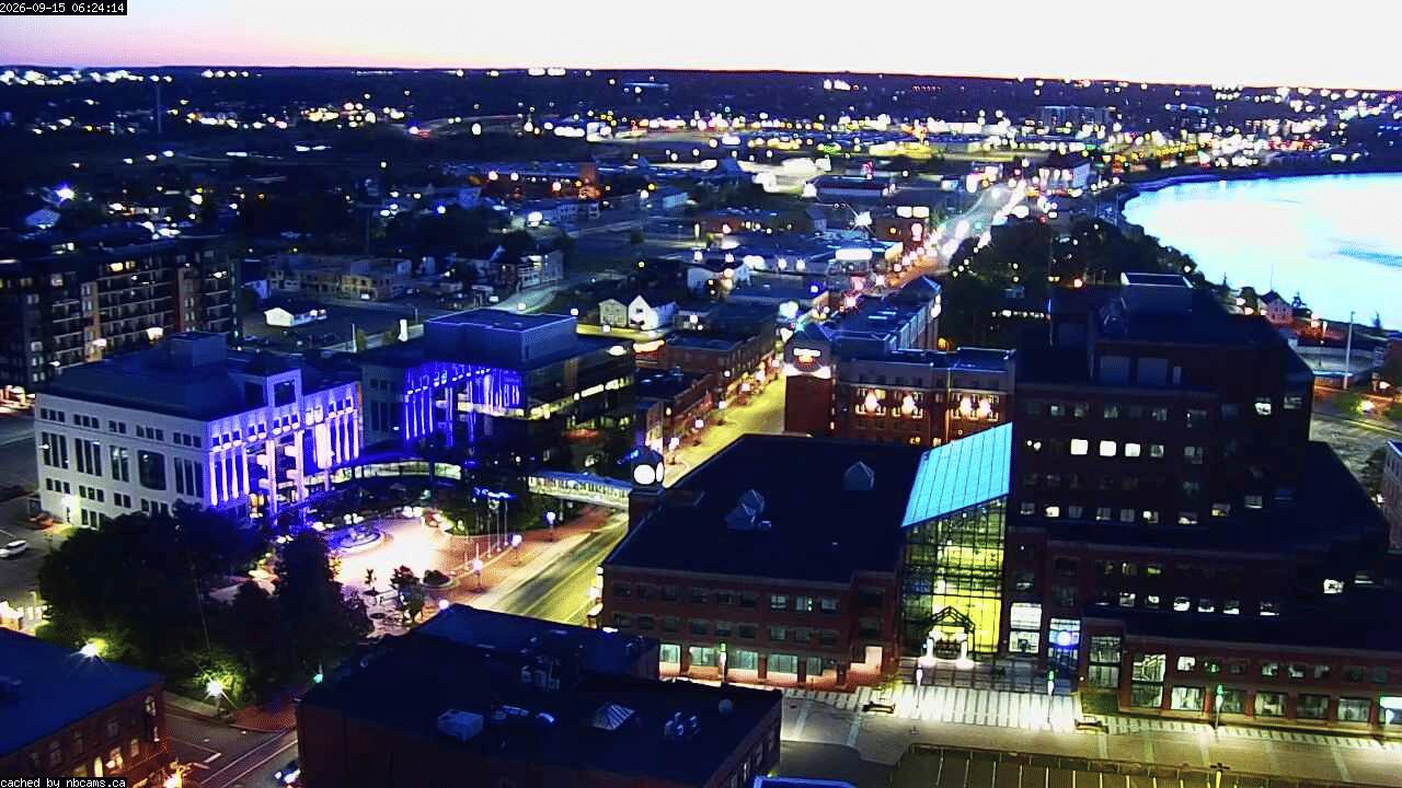 Web Cam image of Moncton (Main Street)