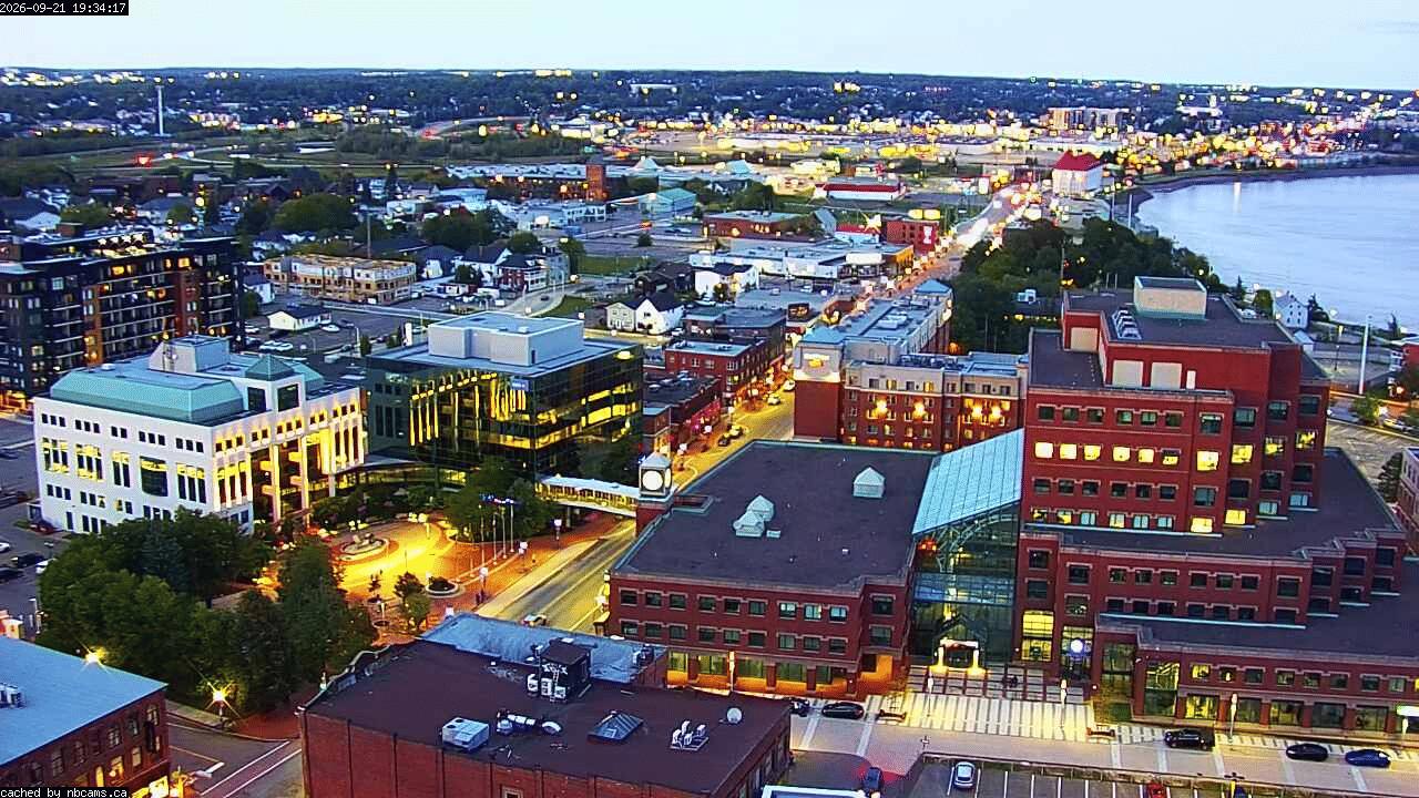 Web Cam image of Moncton (Main Street)