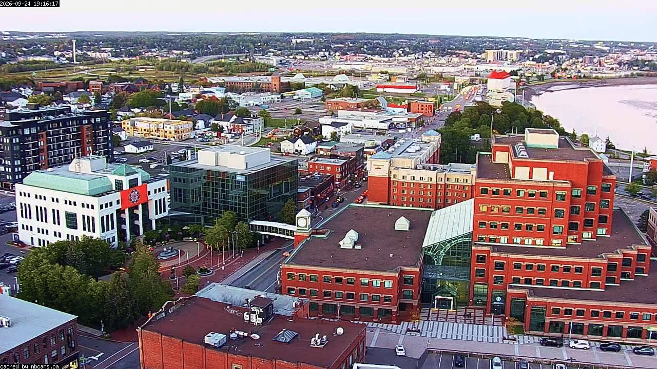 Web Cam image of Moncton (Main Street)
