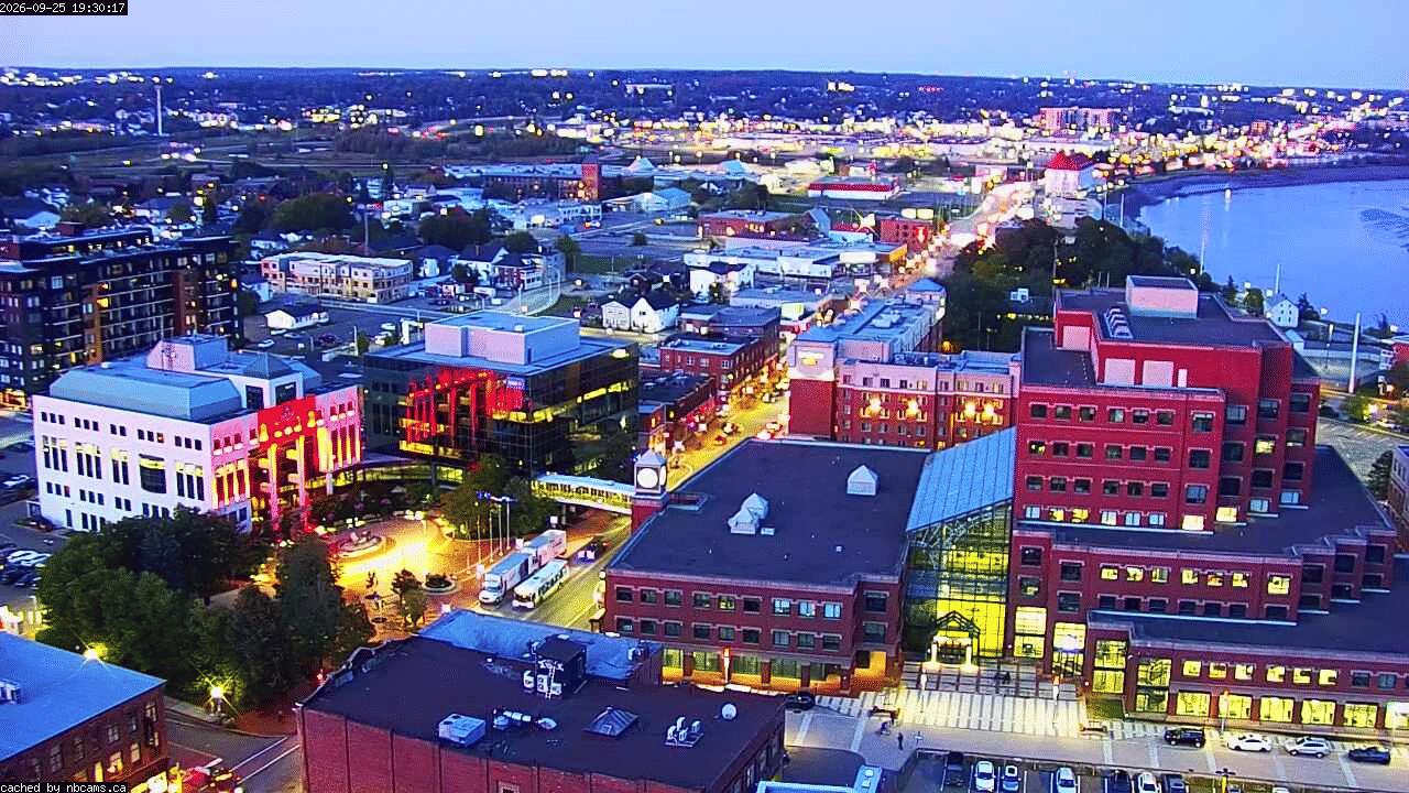 Web Cam image of Moncton (Main Street)