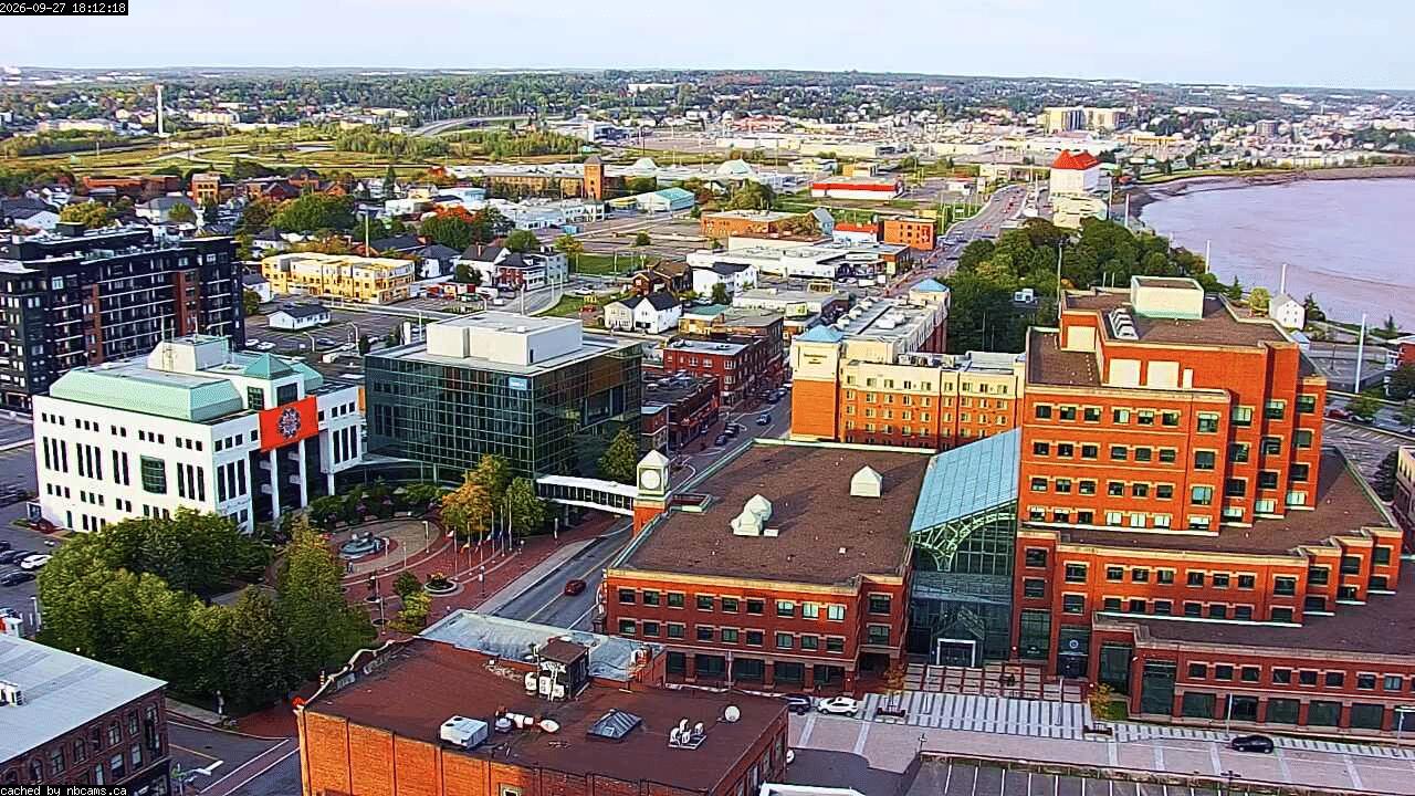 Web Cam image of Moncton (Main Street)