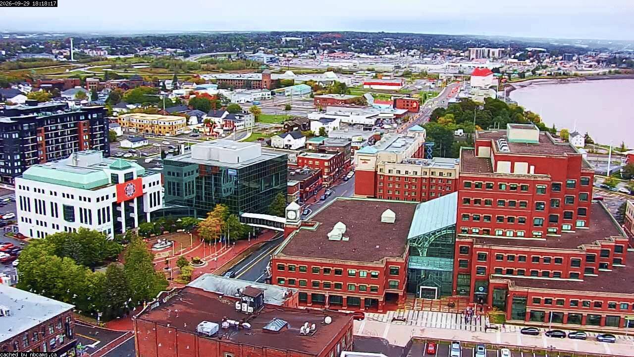 Web Cam image of Moncton (Main Street)