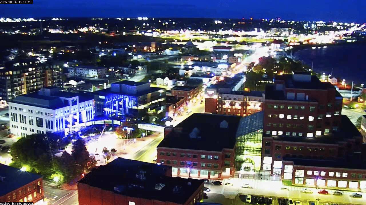 Web Cam image of Moncton (Main Street)