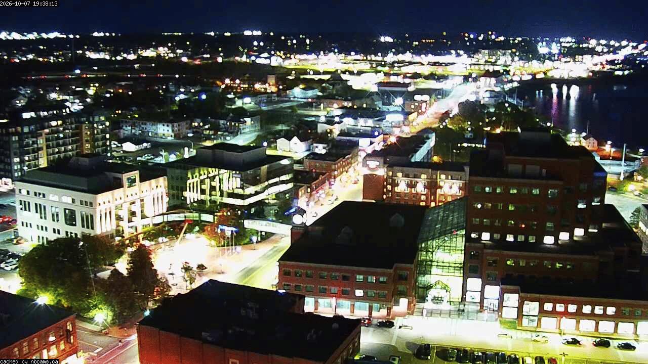 Web Cam image of Moncton (Main Street)