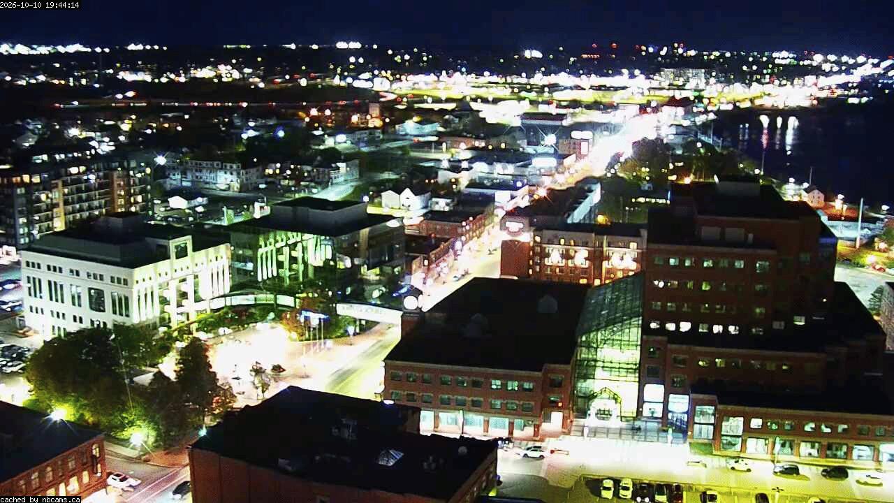 Web Cam image of Moncton (Main Street)