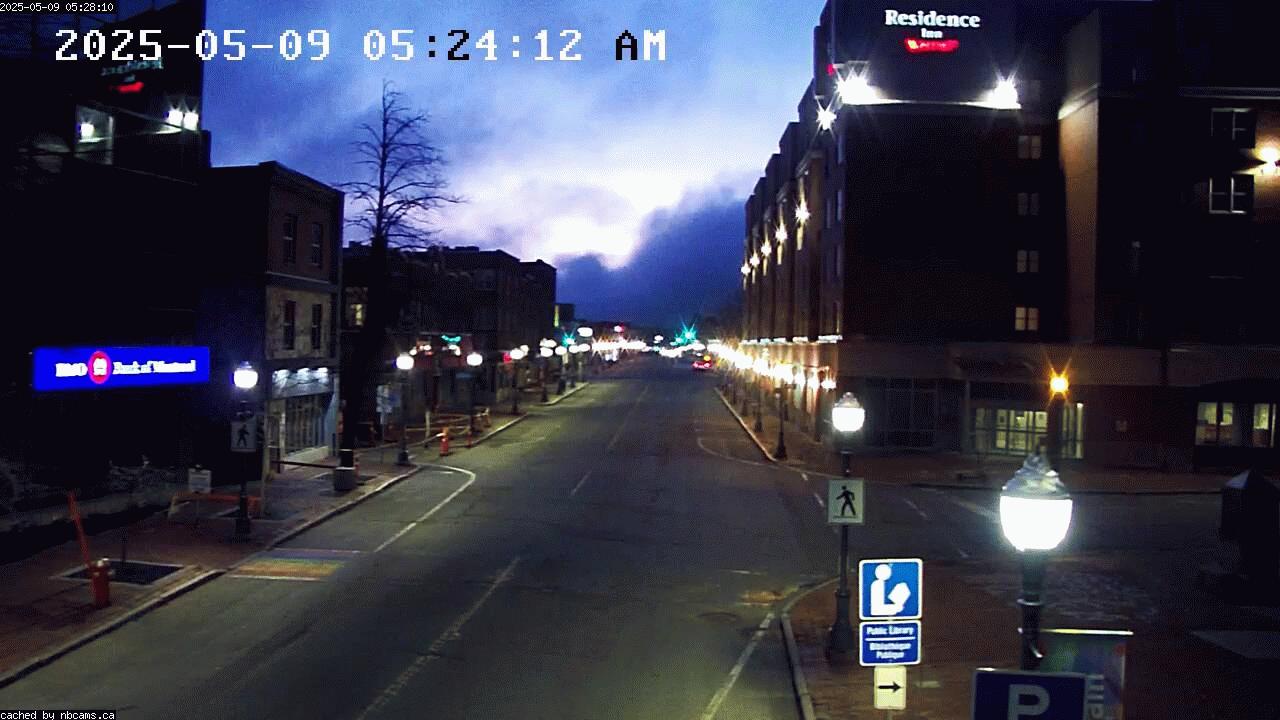 Web Cam image of Moncton (Main Street East)