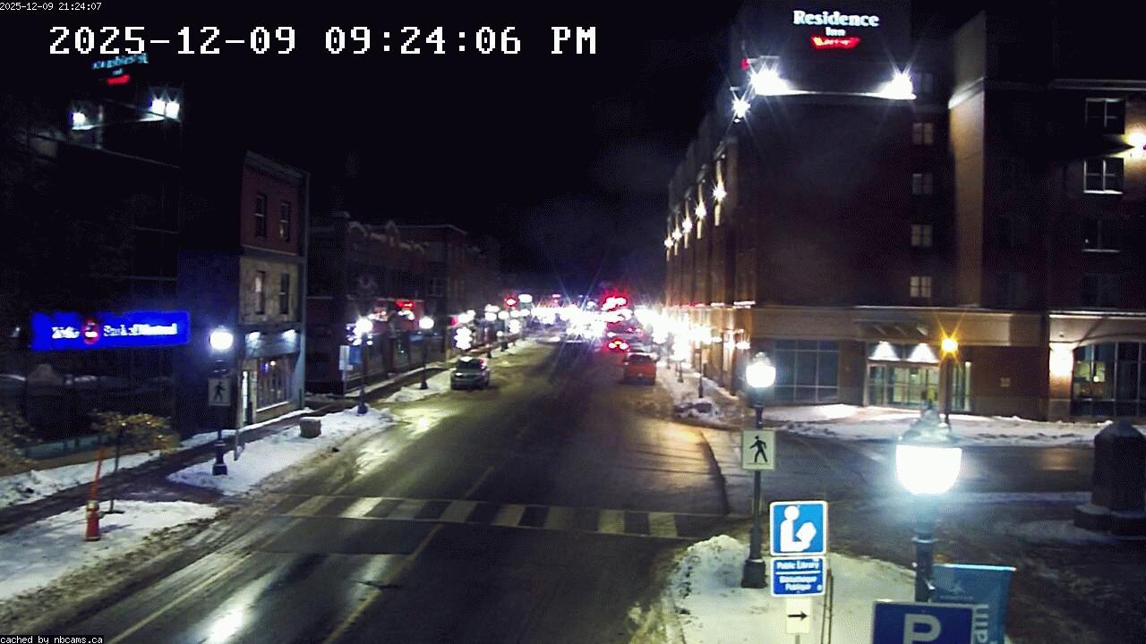 Web Cam image of Moncton (Main Street East)