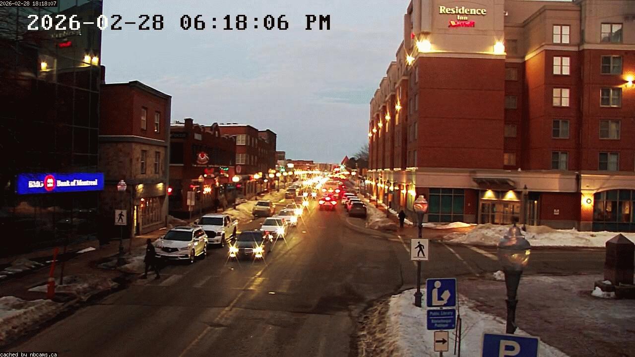 Web Cam image of Moncton (Main Street East)