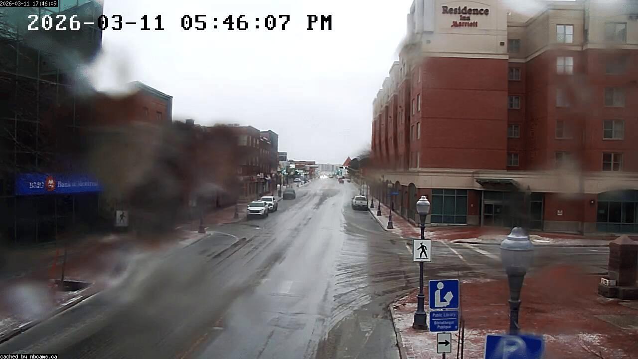 Web Cam image of Moncton (Main Street East)
