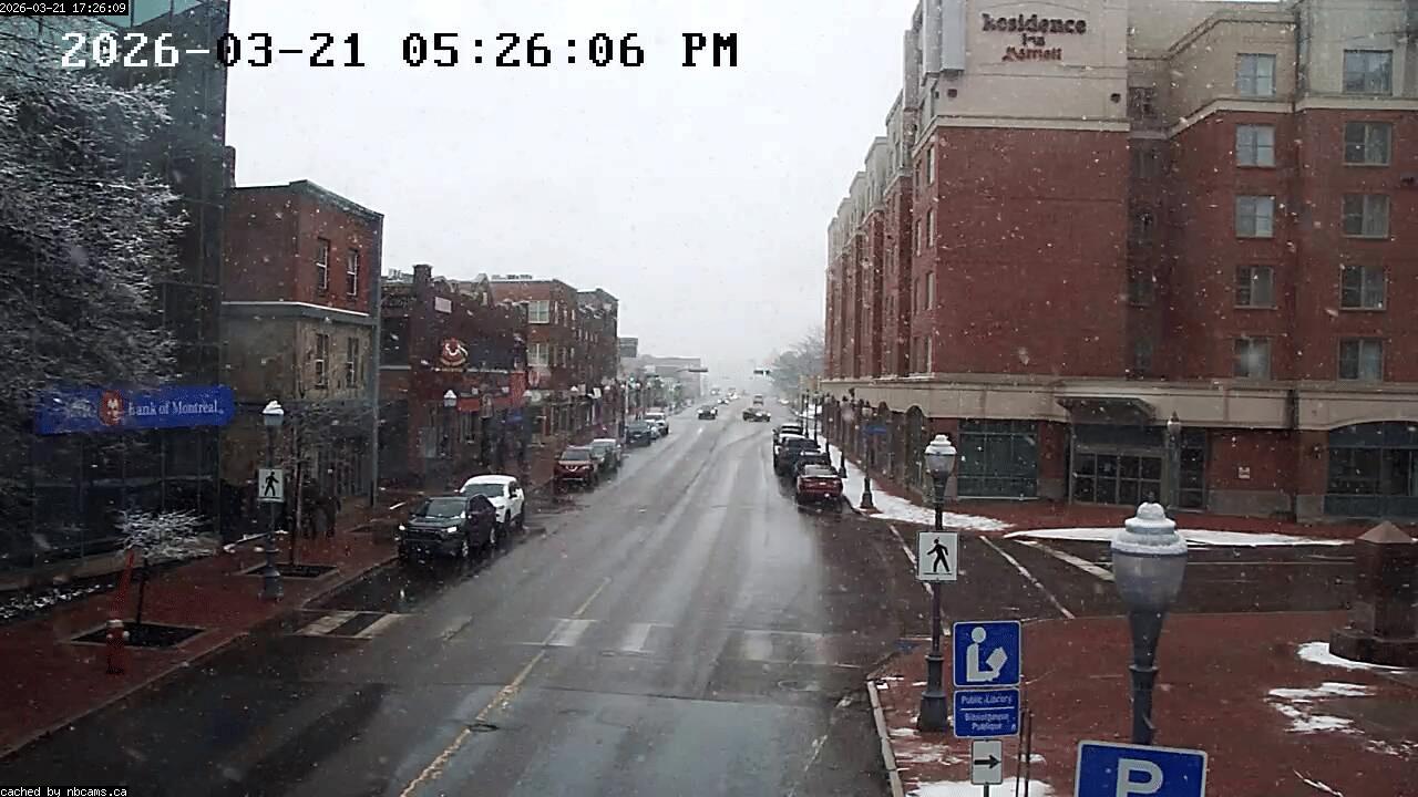 Web Cam image of Moncton (Main Street East)