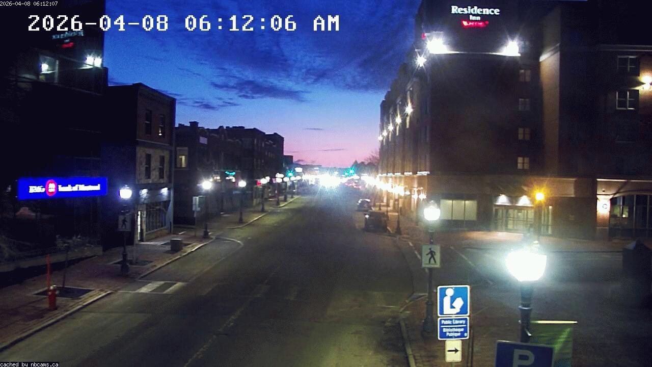 Web Cam image of Moncton (Main Street East)