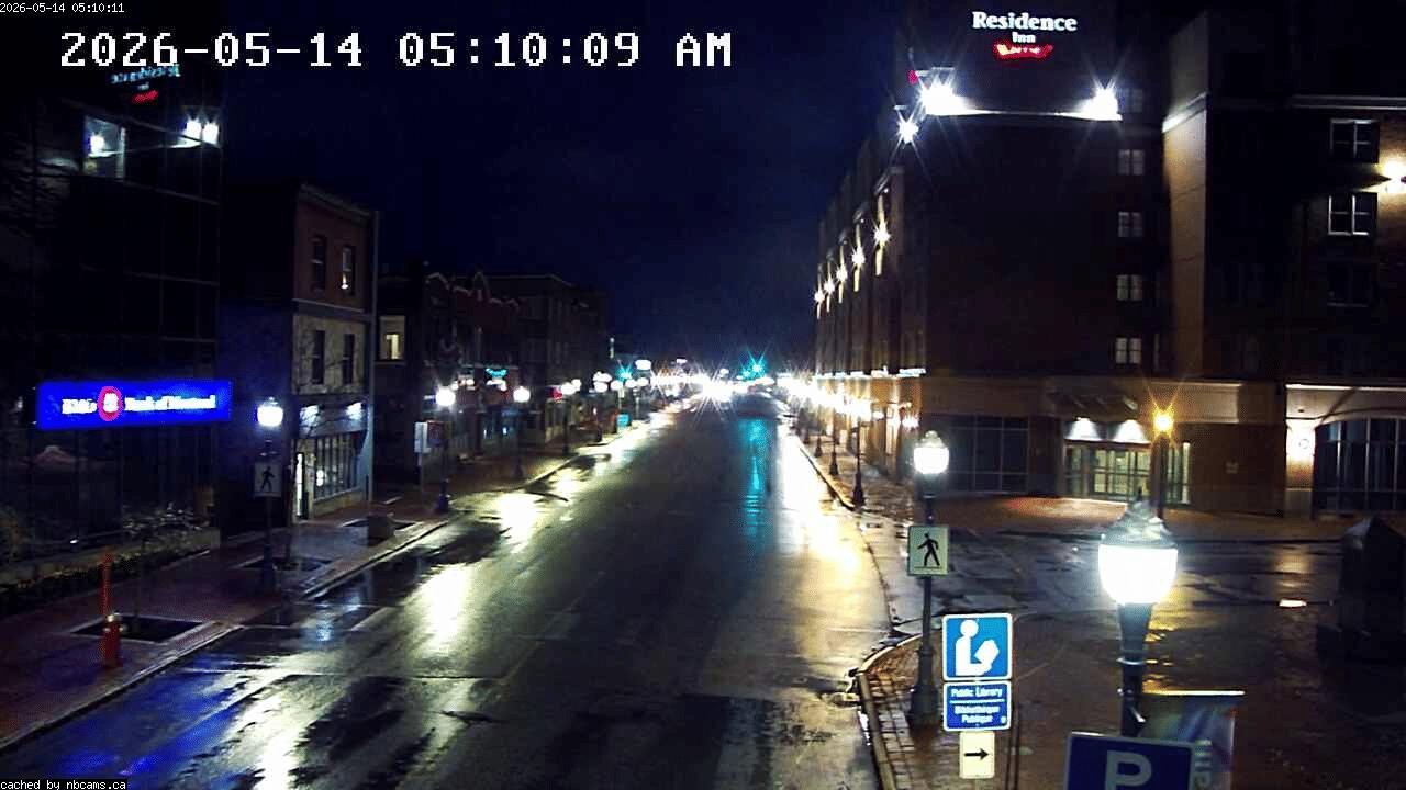 Web Cam image of Moncton (Main Street East)