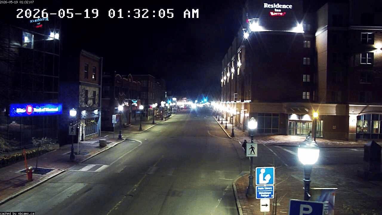 Web Cam image of Moncton (Main Street East)
