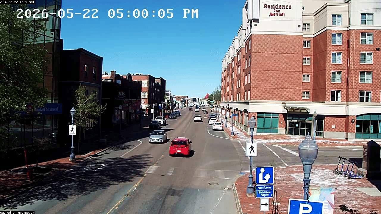 Web Cam image of Moncton (Main Street East)