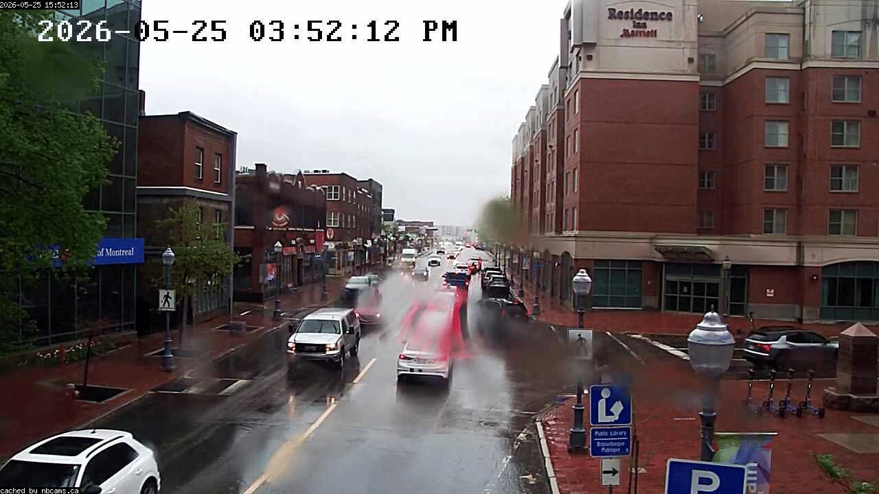 Web Cam image of Moncton (Main Street East)