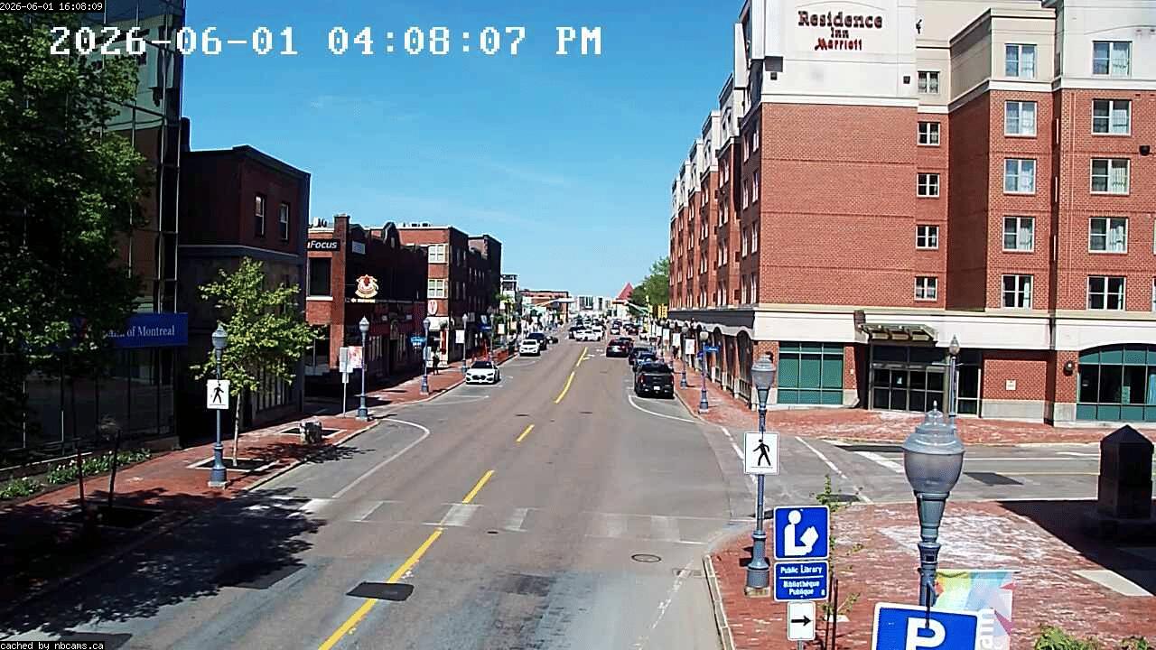 Web Cam image of Moncton (Main Street East)
