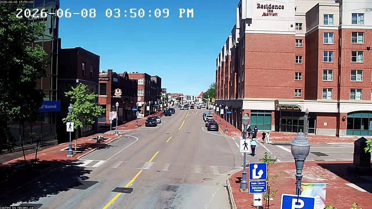 Web Cam image of Moncton (Main Street East)