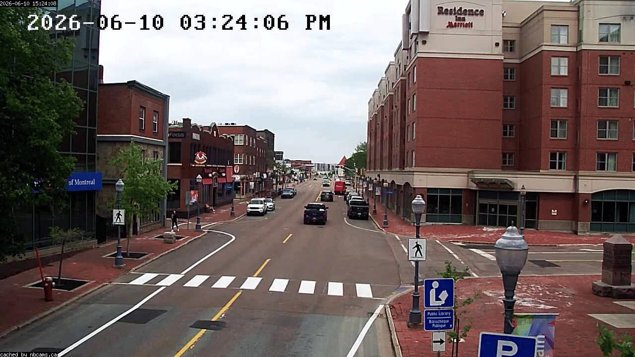 Web Cam image of Moncton (Main Street East)