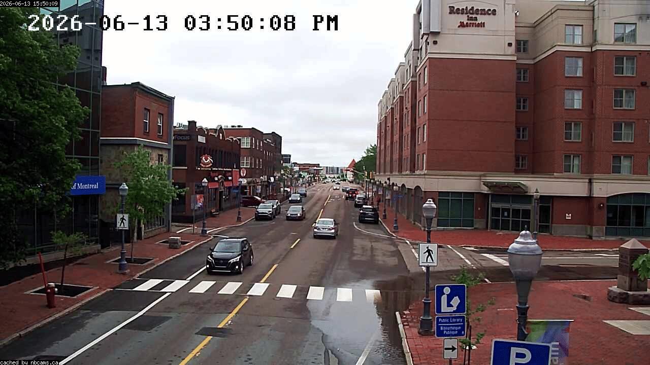 Web Cam image of Moncton (Main Street East)