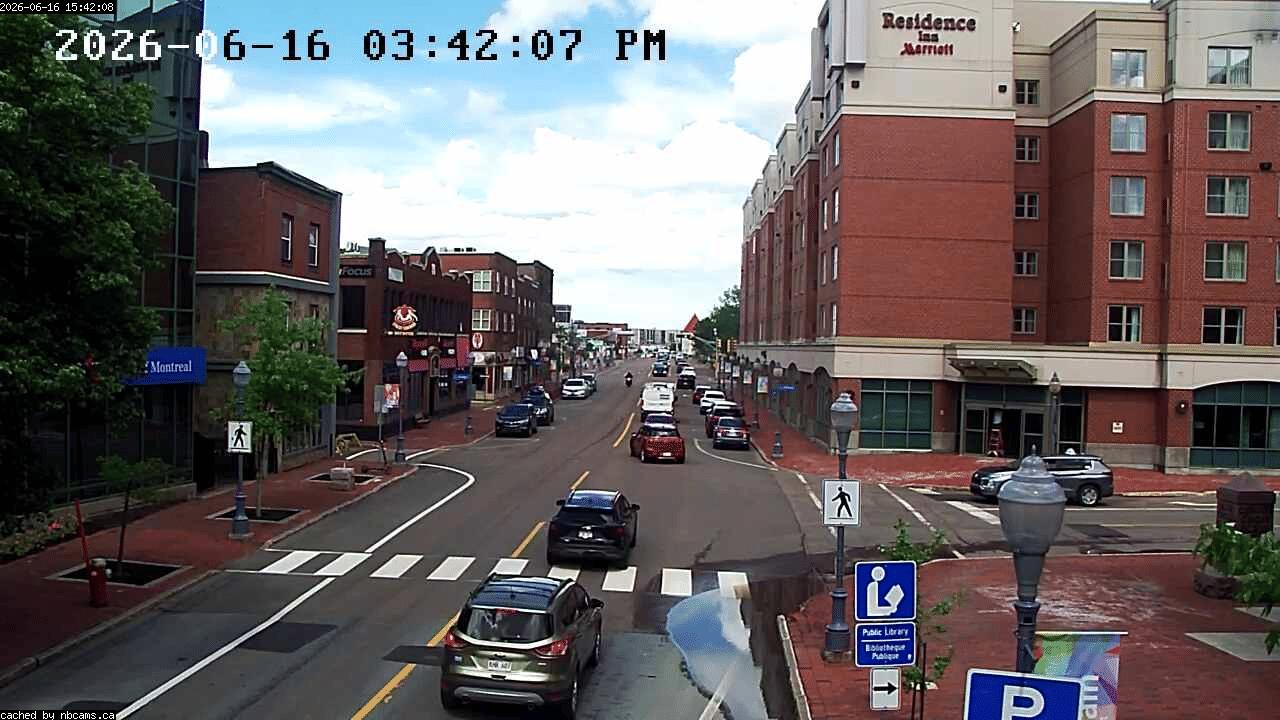 Web Cam image of Moncton (Main Street East)