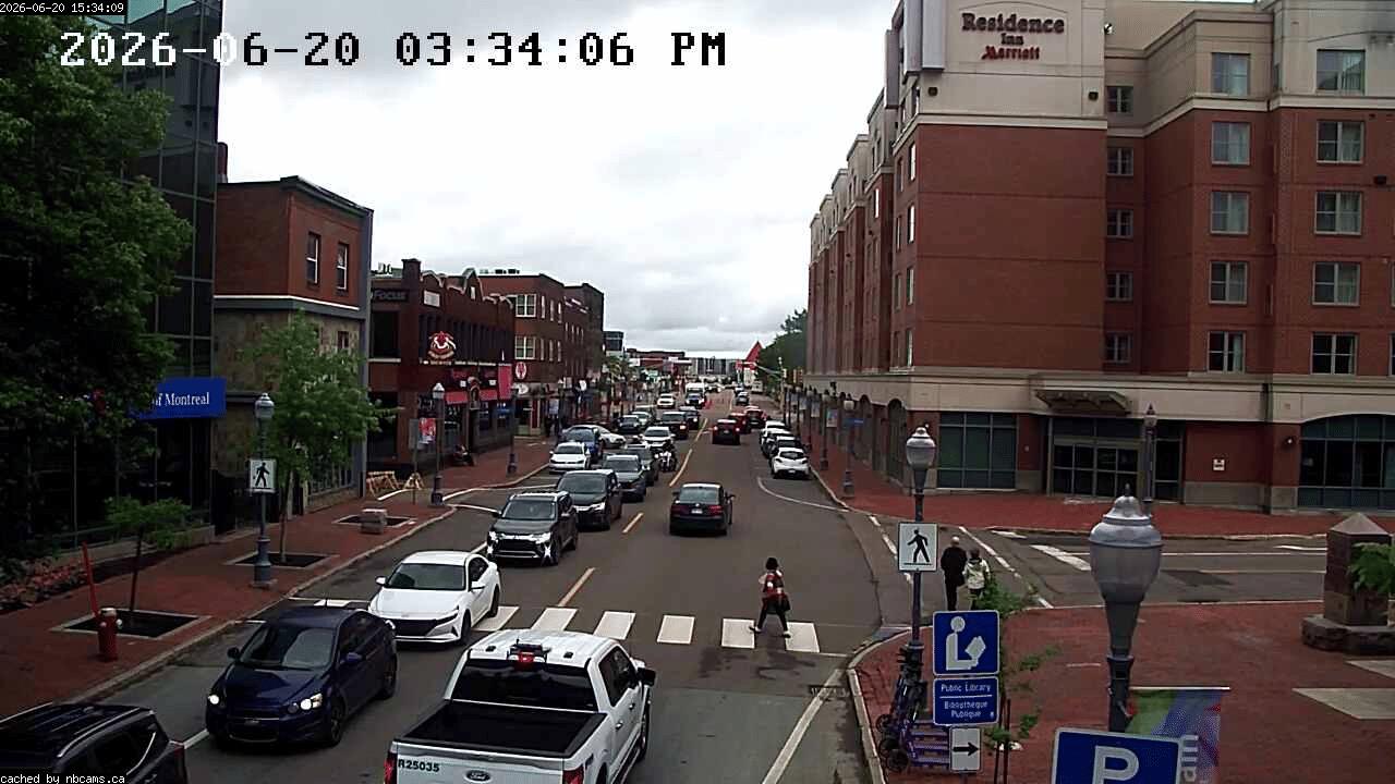 Web Cam image of Moncton (Main Street East)