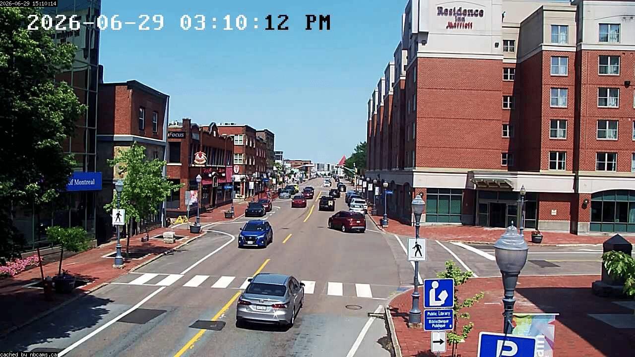 Web Cam image of Moncton (Main Street East)