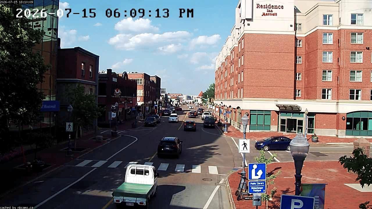 Web Cam image of Moncton (Main Street East)