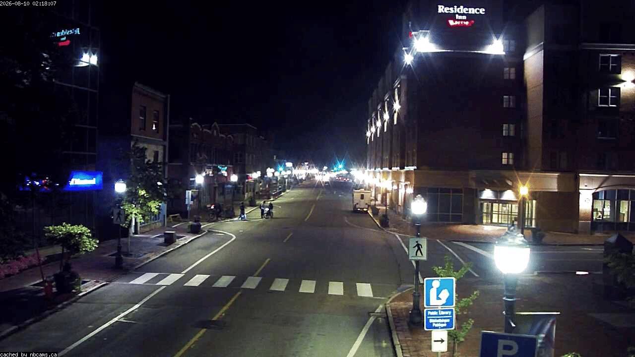 Web Cam image of Moncton (Main Street East)