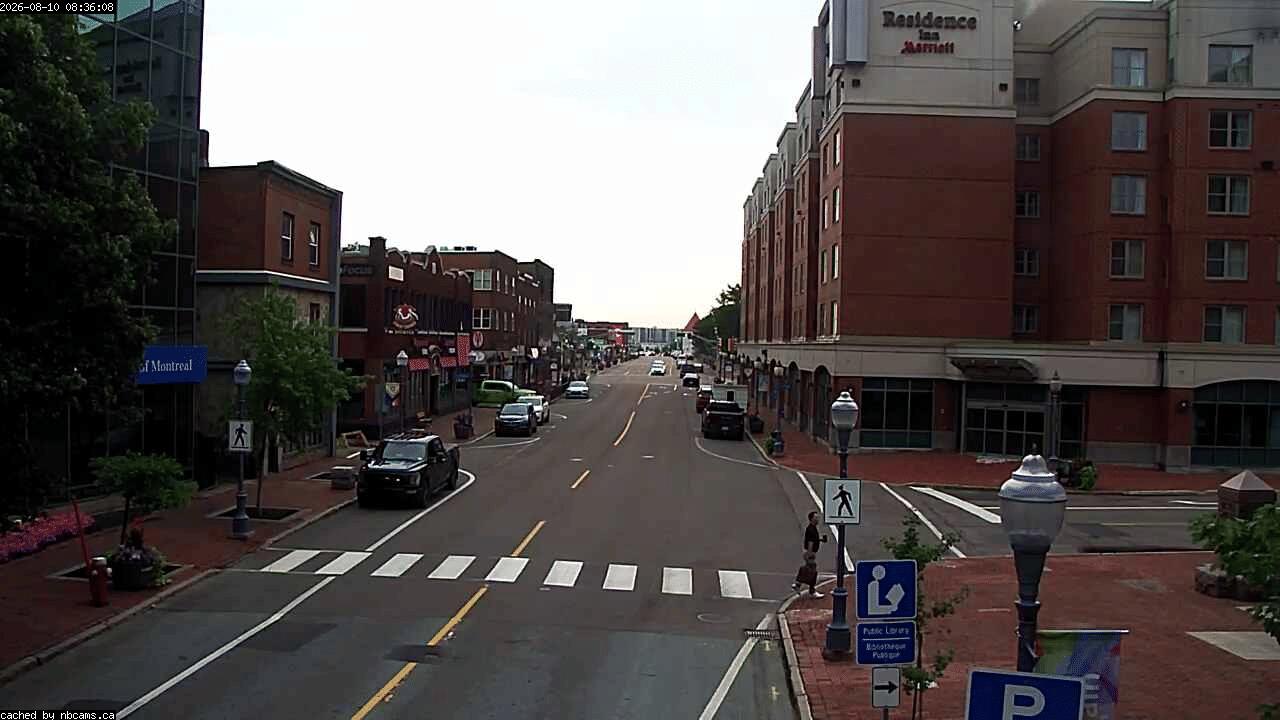 Web Cam image of Moncton (Main Street East)