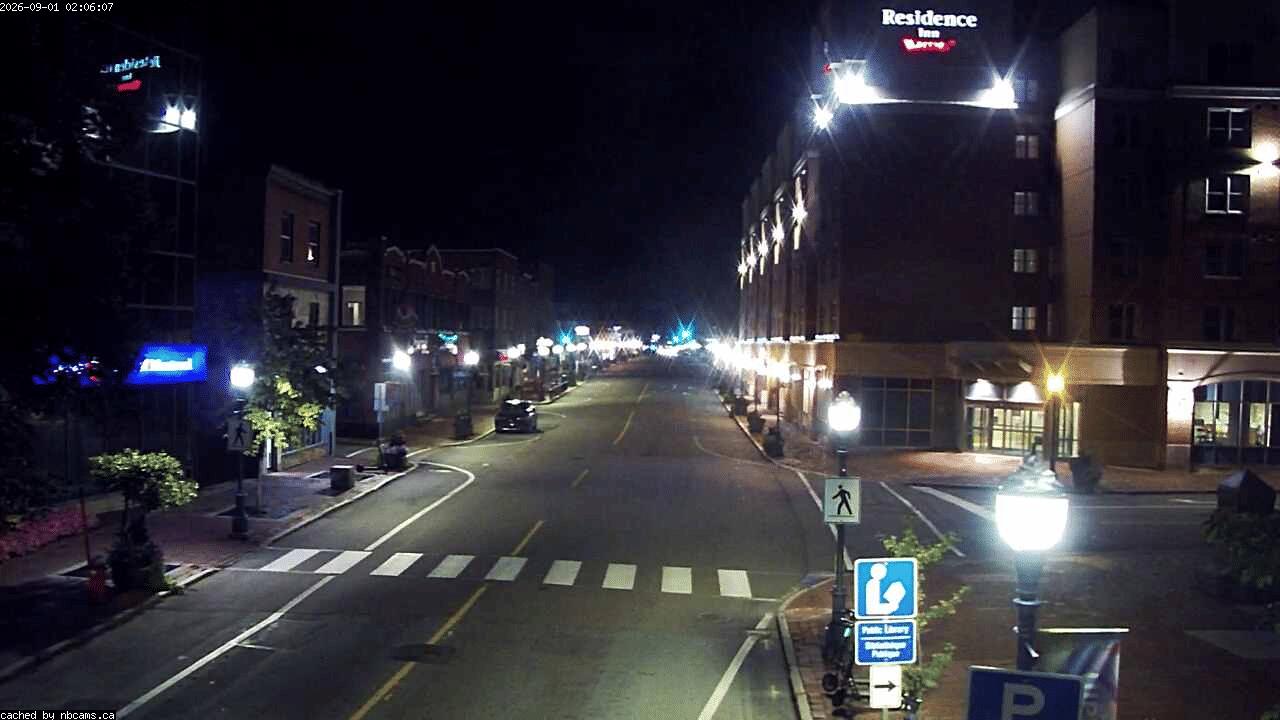 Web Cam image of Moncton (Main Street East)