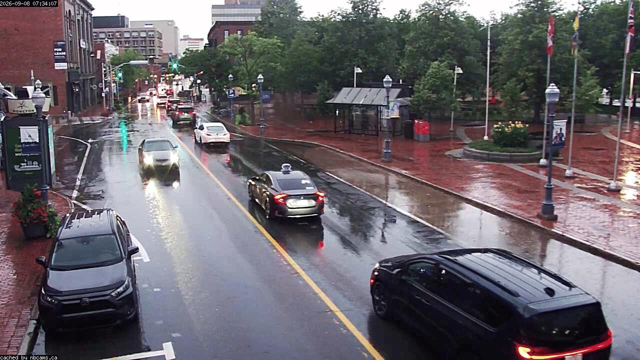 Web Cam image of Moncton (Main Street East)