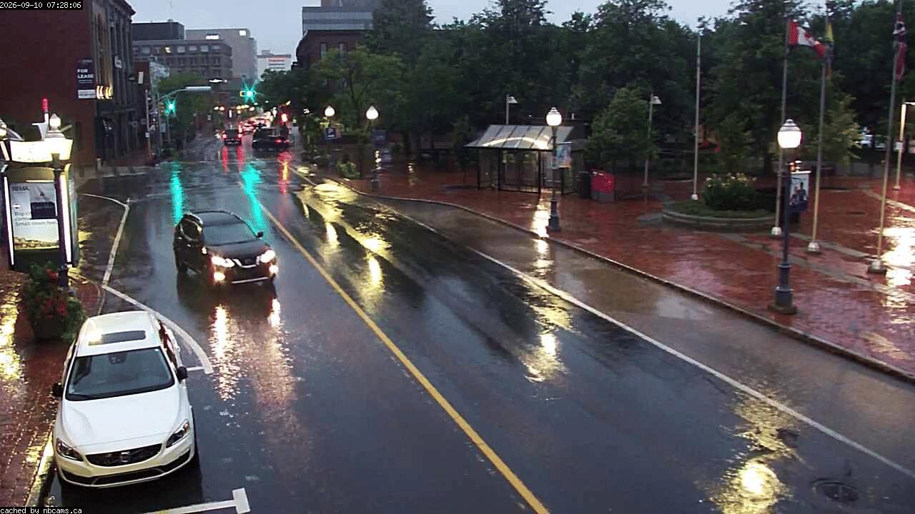Web Cam image of Moncton (Main Street East)