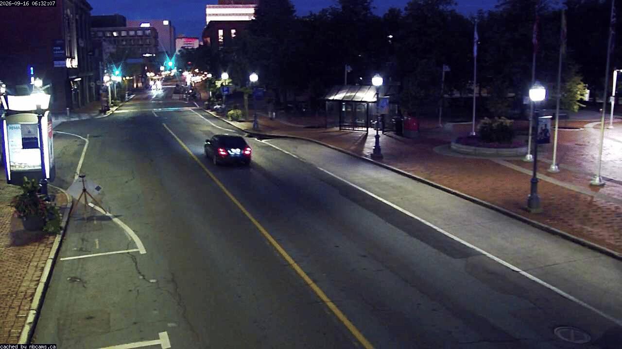 Web Cam image of Moncton (Main Street East)