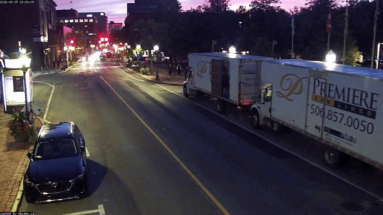 Web Cam image of Moncton (Main Street East)