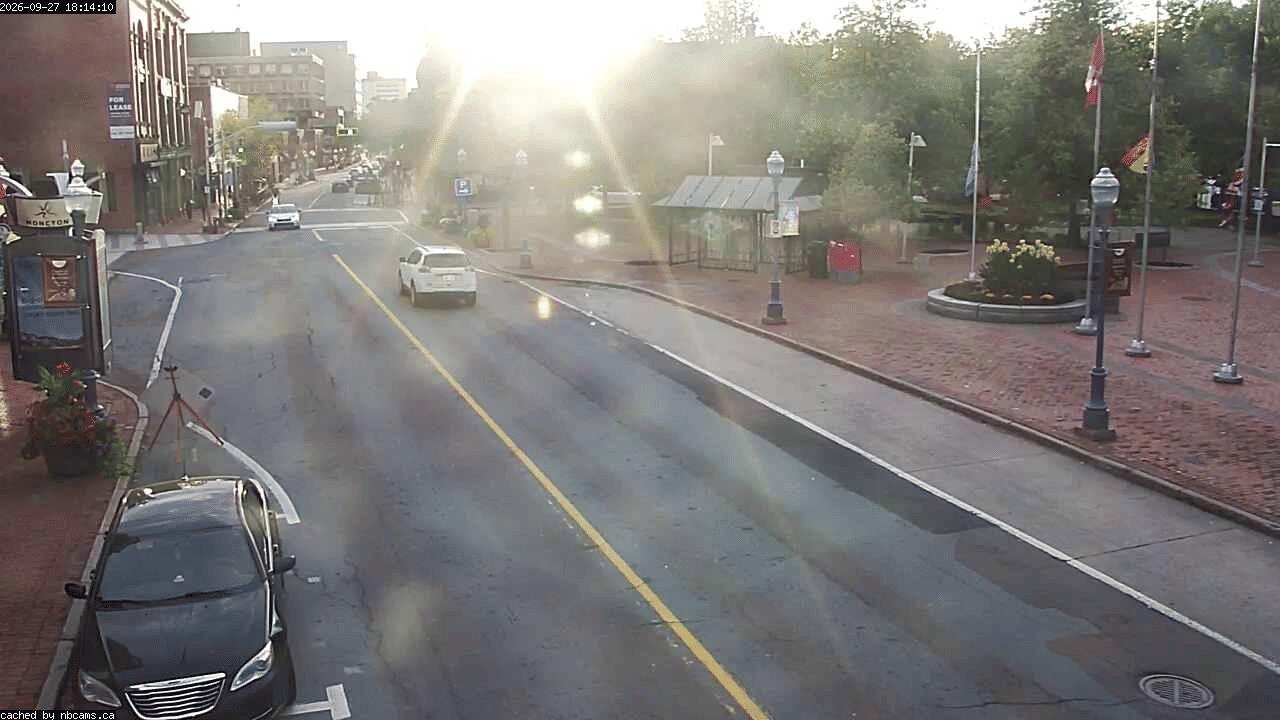 Web Cam image of Moncton (Main Street East)