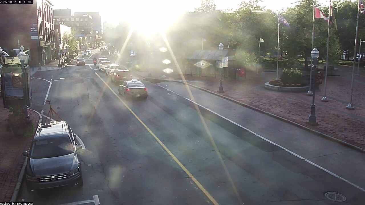 Web Cam image of Moncton (Main Street East)