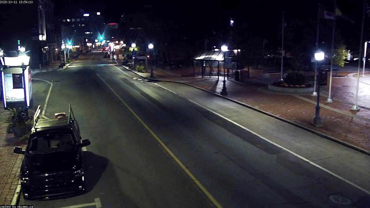 Web Cam image of Moncton (Main Street East)
