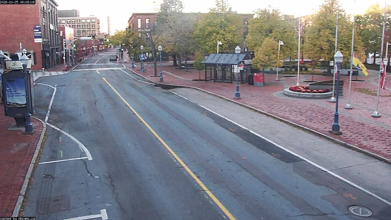 Web Cam image of Moncton (Main Street East)