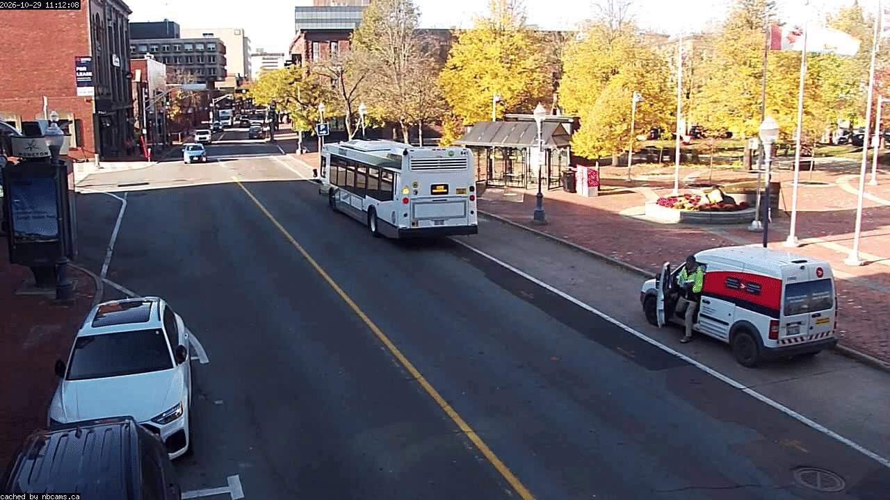 Web Cam image of Moncton (Main Street East)