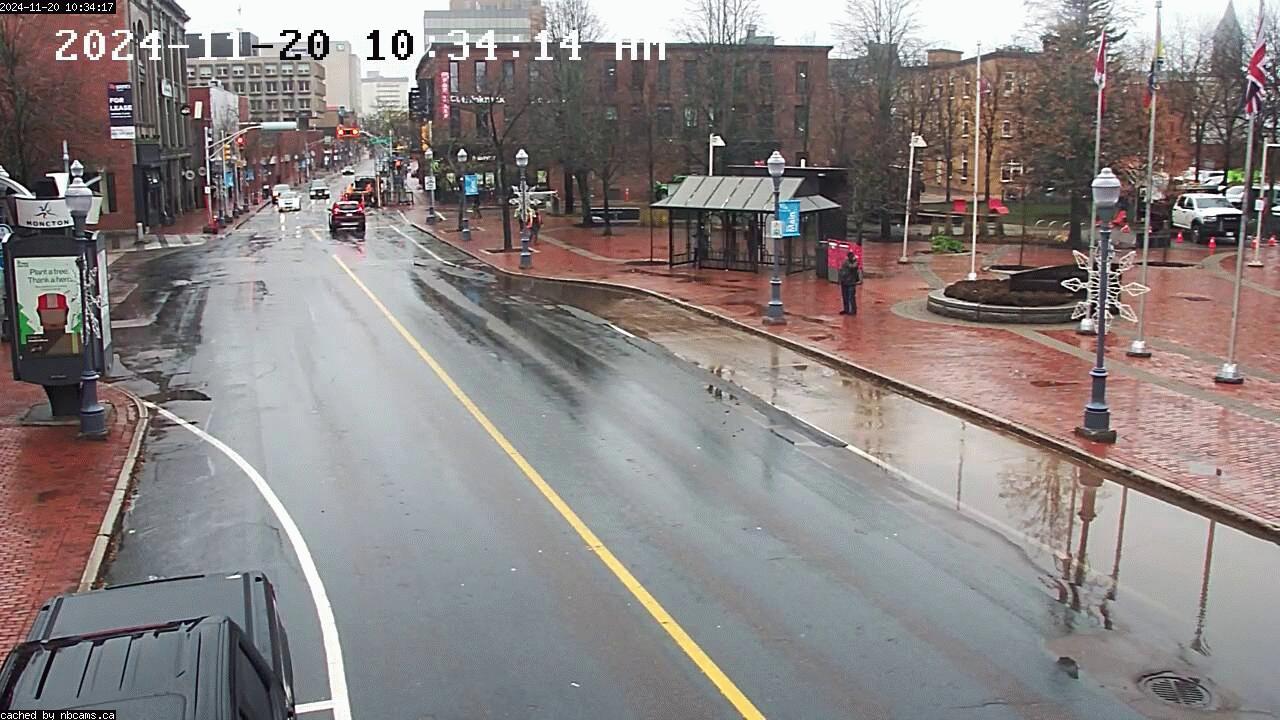 Web Cam image of Moncton (Main Street West)