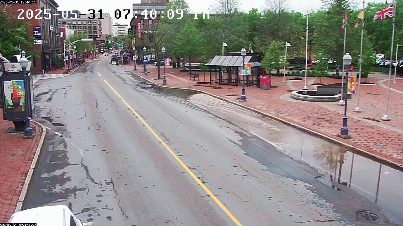 Web Cam image of Moncton (Main Street West)