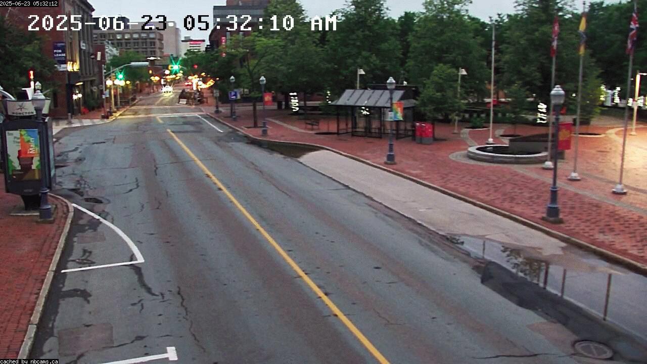 Web Cam image of Moncton (Main Street West)