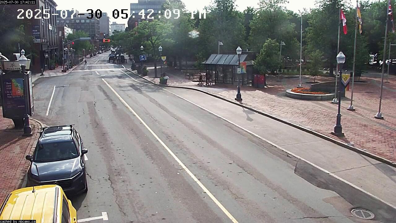 Web Cam image of Moncton (Main Street West)